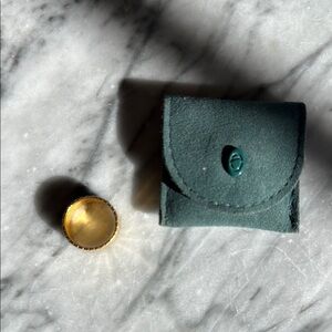 Gold Ring w/ Green Suede Pouch